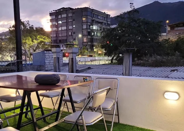 Casa Colon Quito Bed & Breakfast Hostel