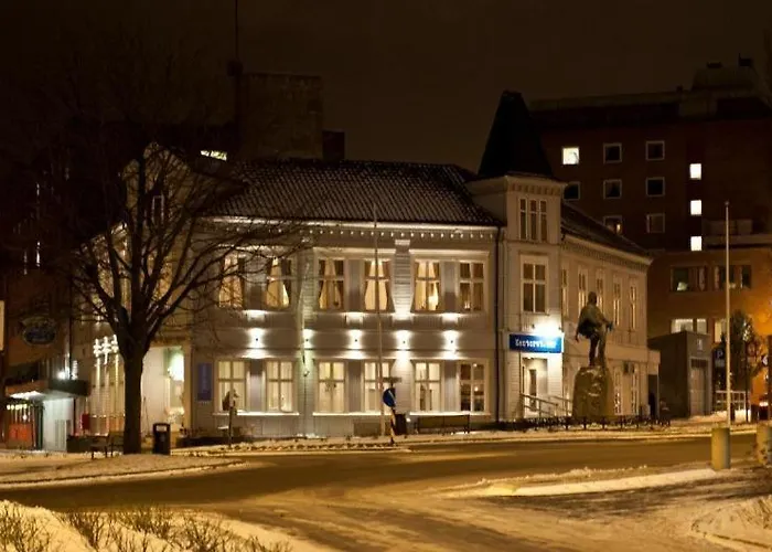 Olav Digre 1016 Hotell Sarpsborg