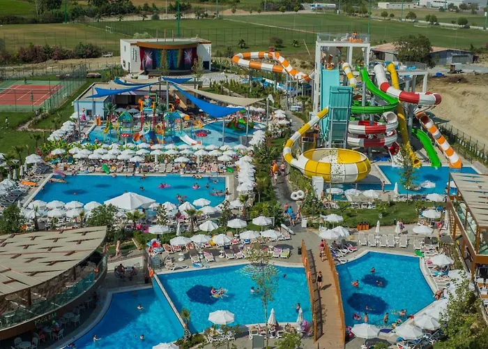 Dream World Aqua Hotell Side