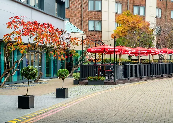 Radisson Red London Heathrow Hotell Hillingdon