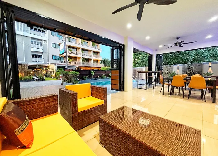 Patong Pool House Aparthotel