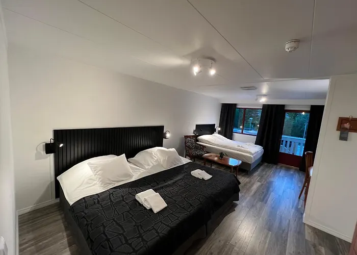 Vesterland Feriepark Hytter, Hotell Og Leikeland Sogndal