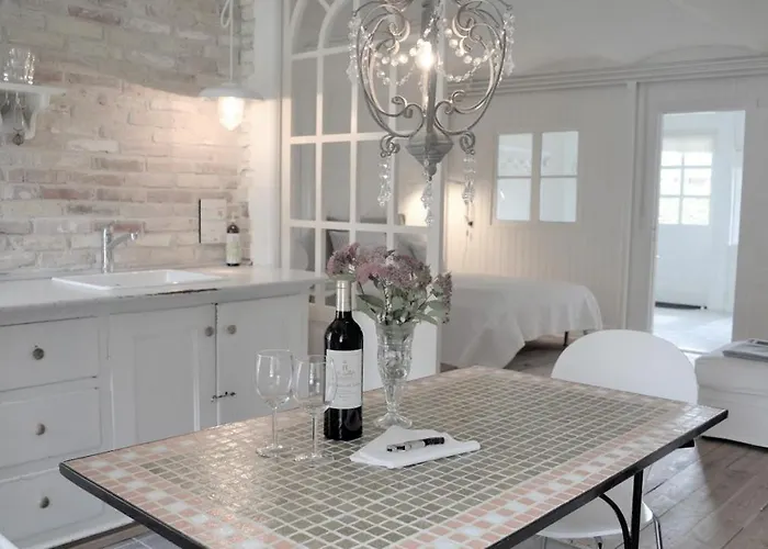 Store Ejlstrup Bed&Breakfast Odense