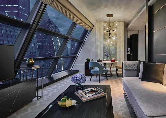 Rosewood Bangkok Hotell