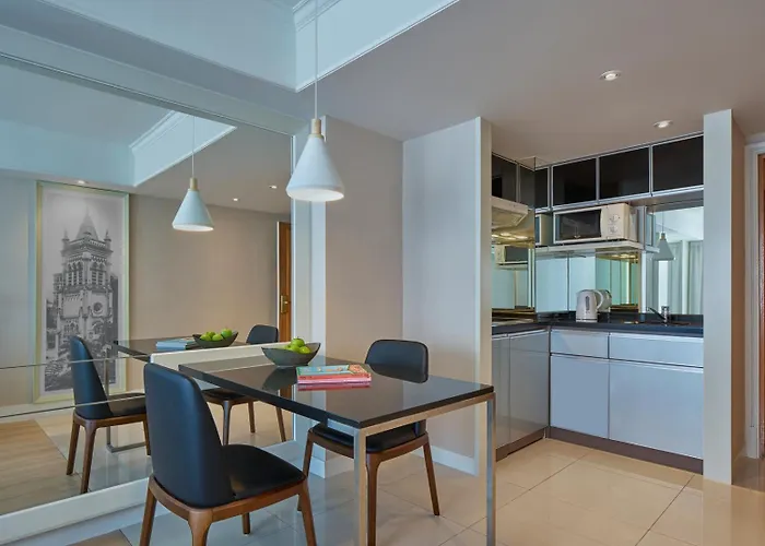 Two MacDonnell Road Aparthotel Hongkong