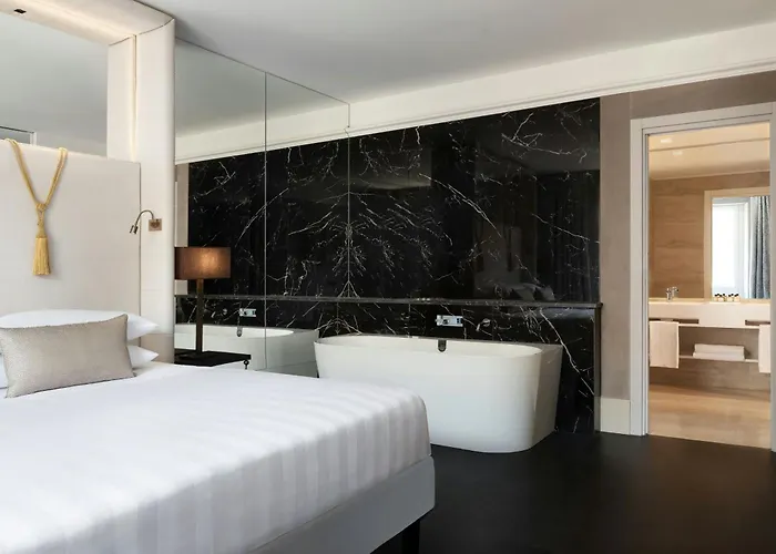 Sina Bernini Bristol, Autograph Collection Hotel Rom