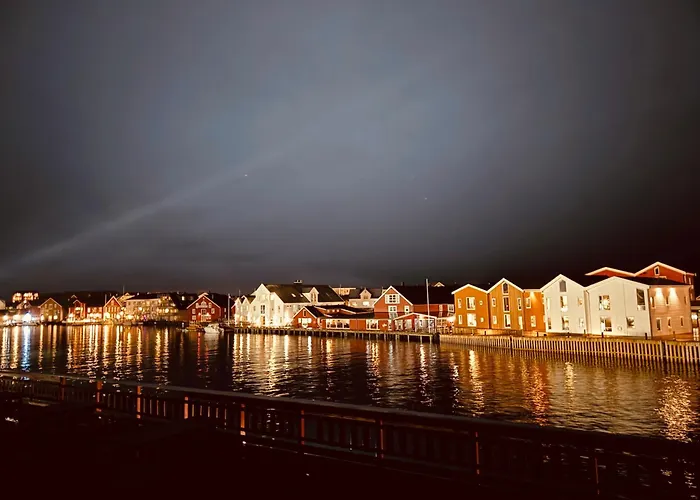 Finnholmen Brygge Henningsvær