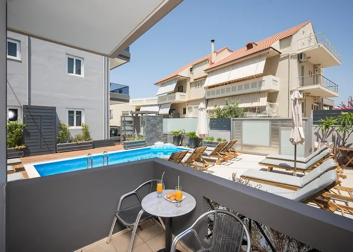 Sun Ray Luxury Apartments Agia Marina