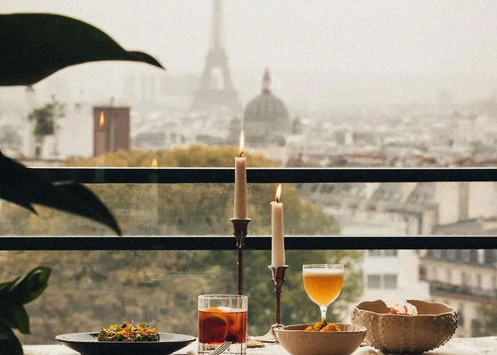 Terrass" Hotel Paris