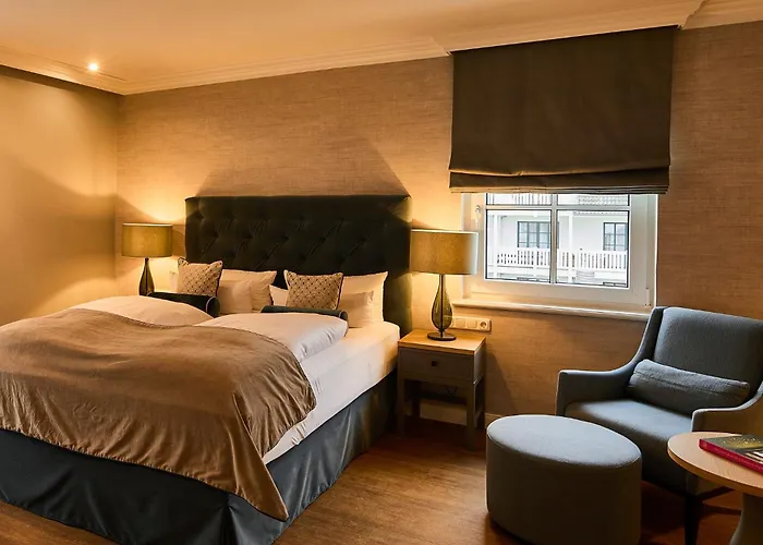 Fuchsbau Romantik Hotel & Spa Restaurant & Fox Bar Timmendorfer Strand