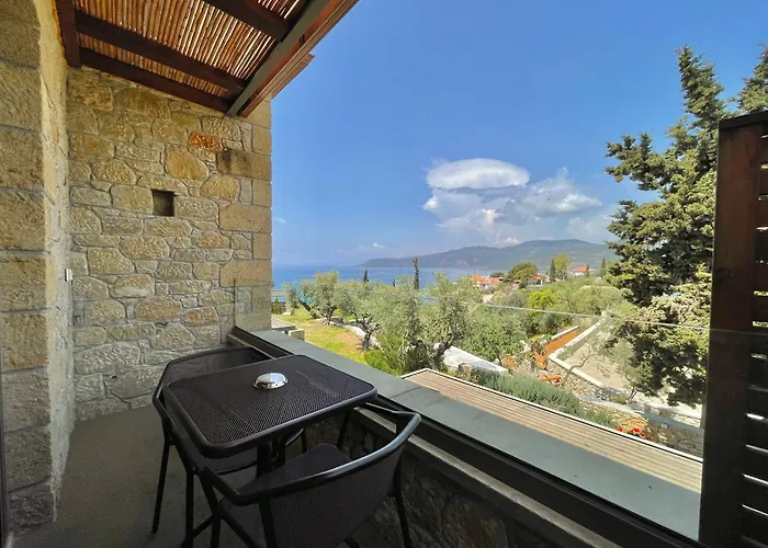 Diapori Suites Hotel Kardamýli