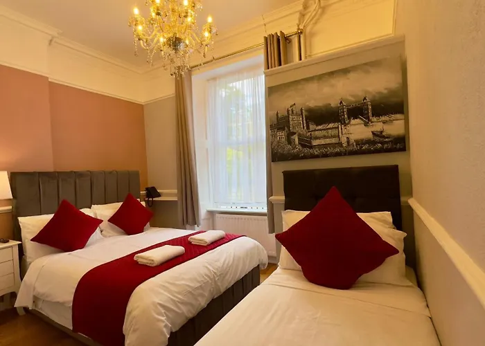 Classic Hyde Park Hotel London