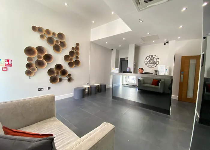 Trebovir Hotel London