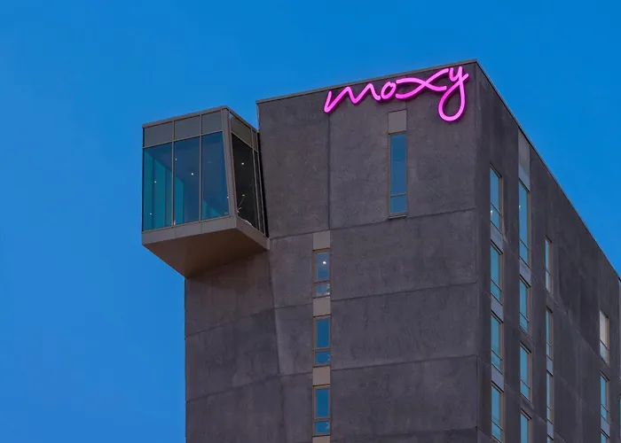Moxy Tromso Hotell