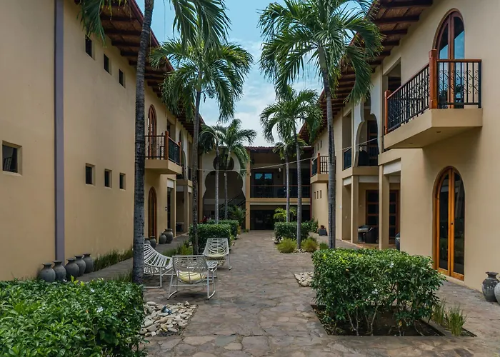 Hotel Plaza Marbella Granada