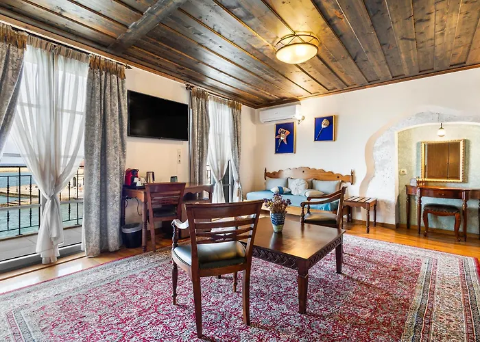 Belmondo Hotel Khania