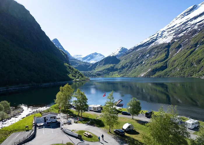 Geirangerfjorden Feriesenter Hotell