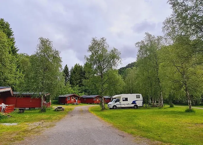 Romsdalseggen Camping Isfjorden