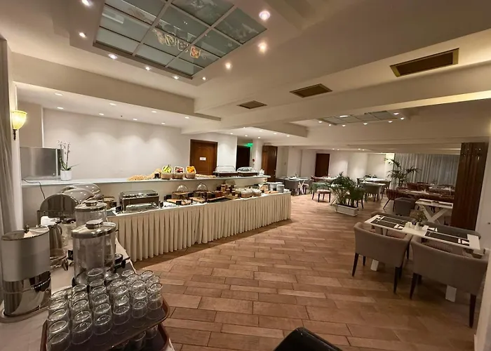 Aeolis Hotel Samos Town