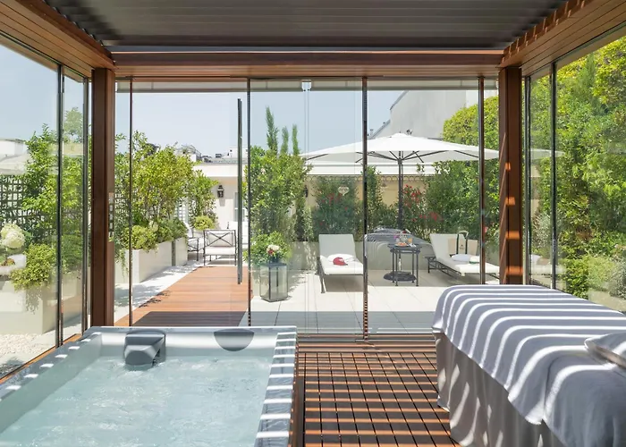 HotellLe Bristol Paris, Oetker s