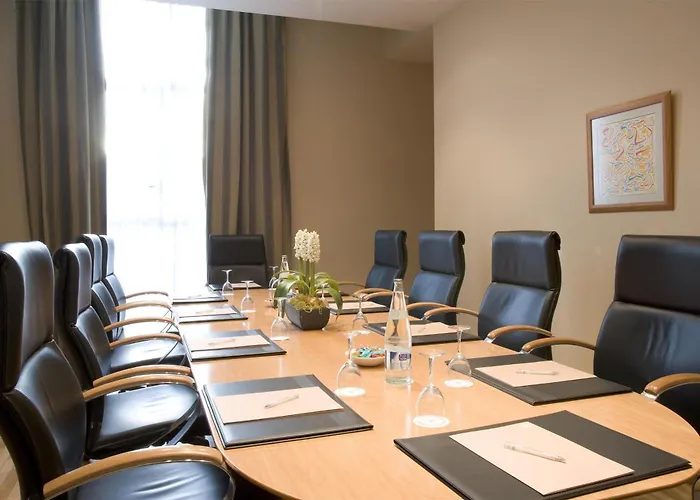 Nh Valencia Center Hotell