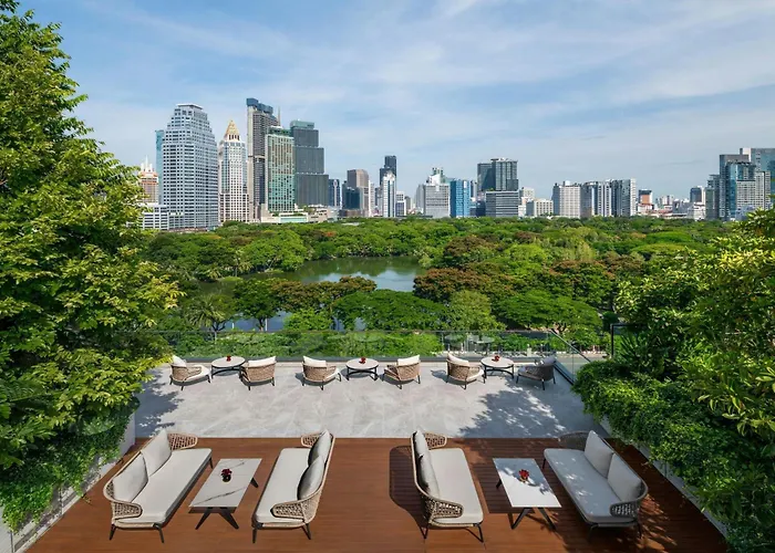 The Ritz-Carlton, Bangkok Hotell