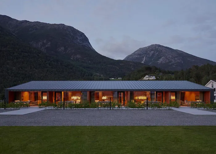 Kinsarvik Camping