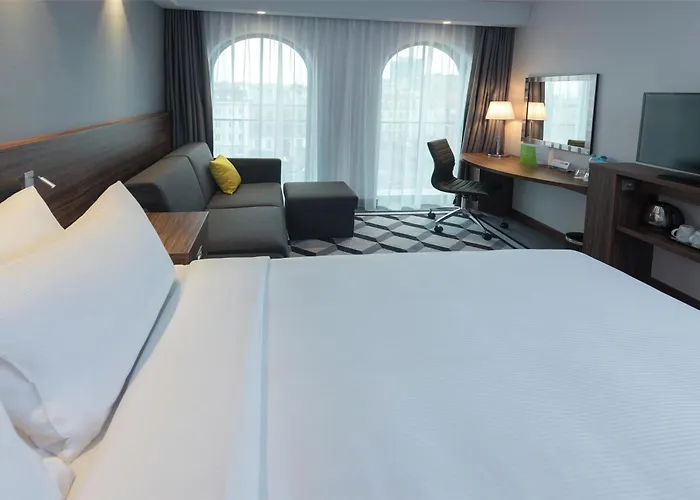 Hampton By Hilton Poznan Old Town Hotell