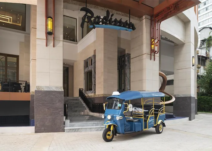 Radisson Hotel Chateau De Bangkok