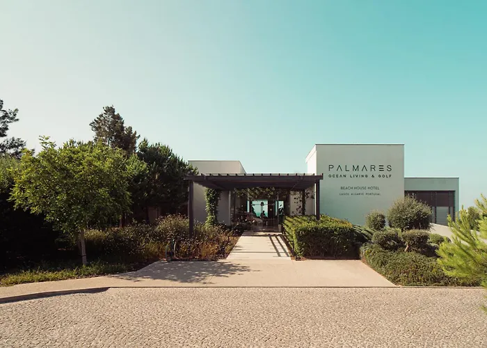 Palmares Beach House Hotel - Adults Friendly Lagos