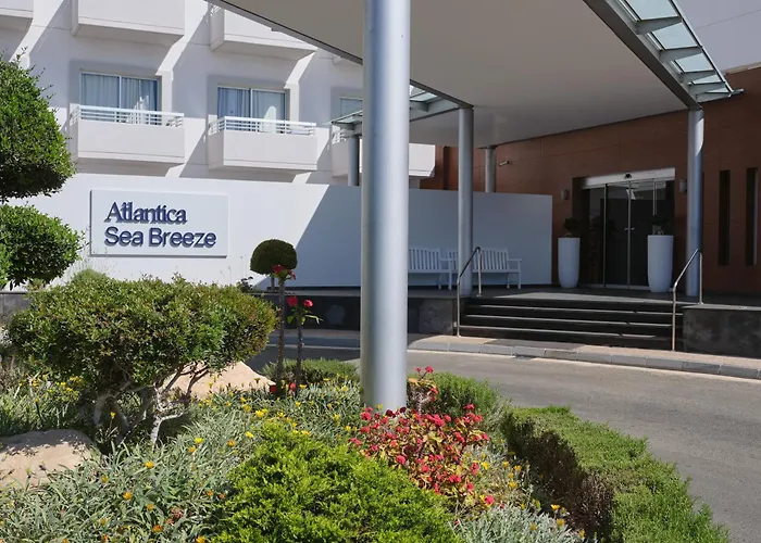 HotellAtlantica Sea Breeze