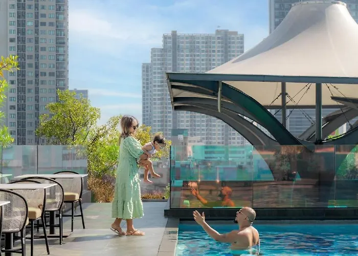 Ramada Plaza By Wyndham Bangkok Sukhumvit 48 Hotell