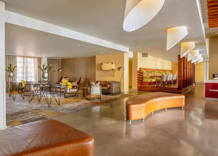 HotellGarden Court Victoria Junction