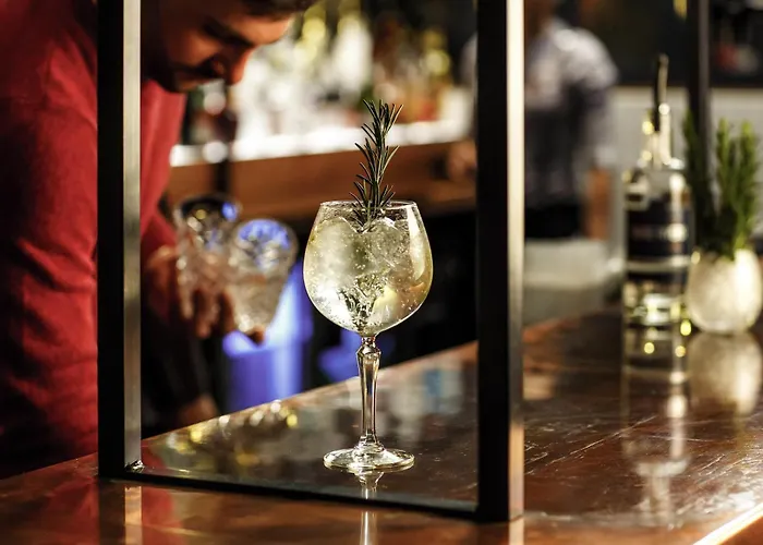 Ibis Manchester Centre 96 Portland Street