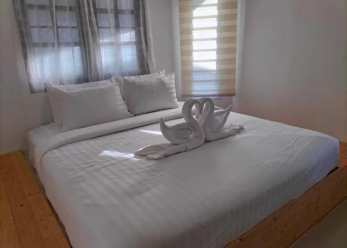 White House Bailan Resort Koh Chang