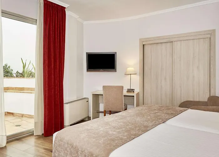 Nh Cordoba Califa Hotell