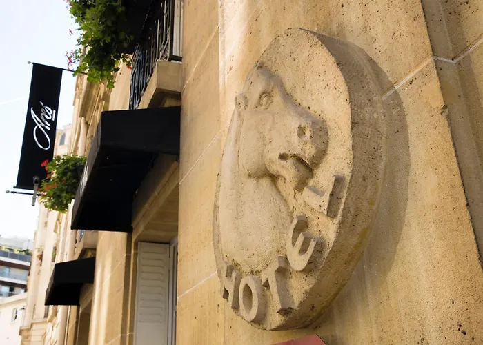 Hotel Ares Eiffel Paris