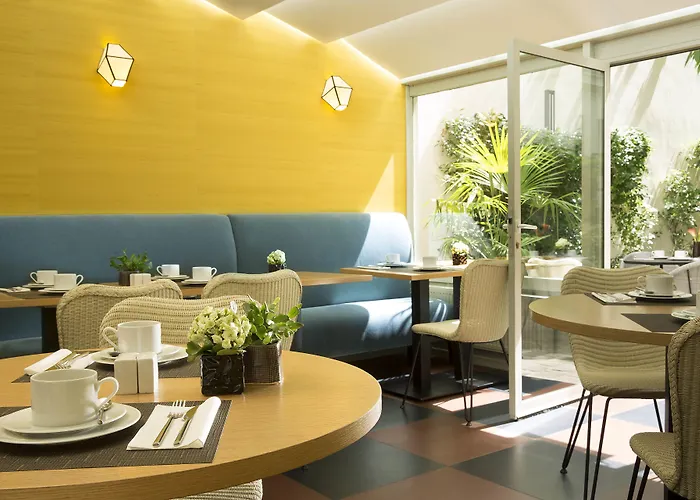 Hotel A La Villa Des Artistes Paris