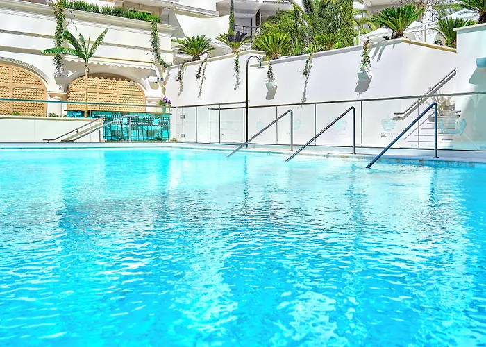 HotellCarlton Cannes, A Regent