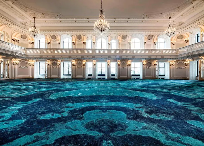 The Blackstone, Autograph Collection Chicago