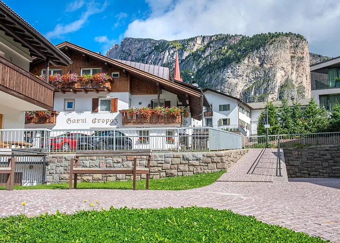 Garni Crepaz Bed and Breakfast Selva di Val Gardena