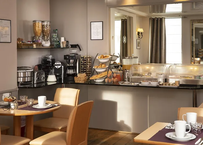 Hotel De Geneve Pariisi