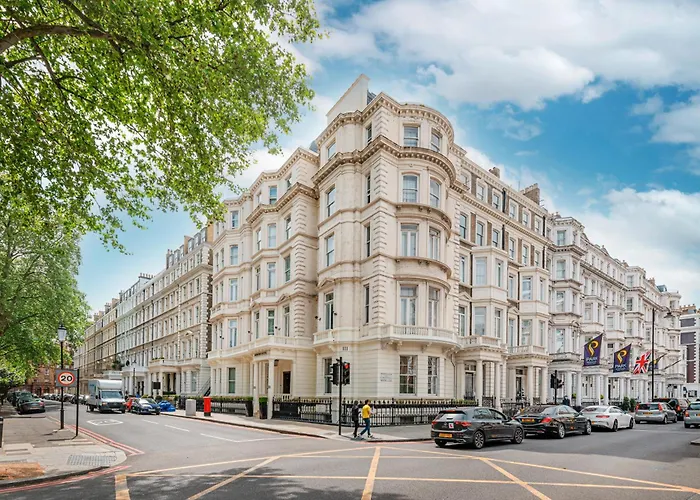 Ashburn Hotel London