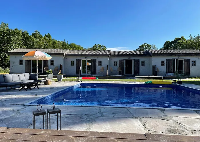 Grå Gåsen Hotell Burgsvik