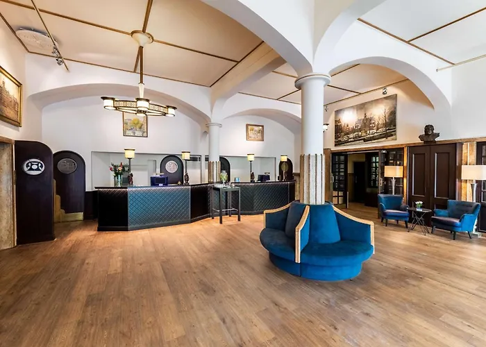 Nh Amsterdam Schiller Hotell