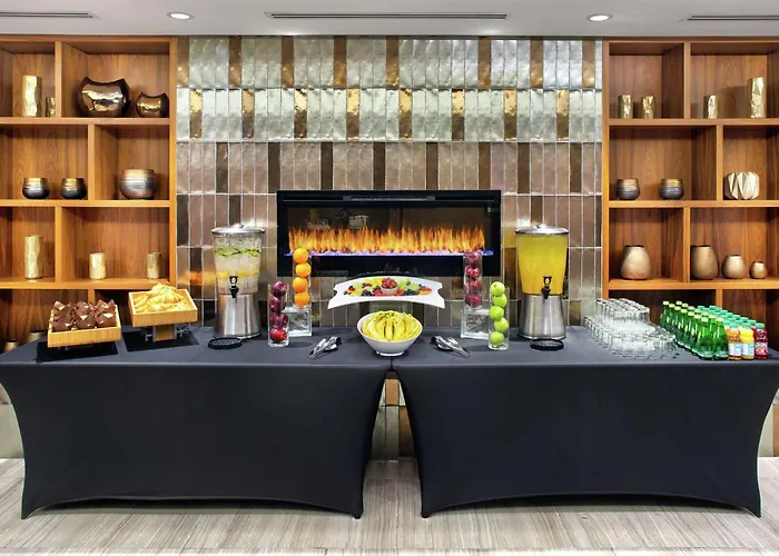 Doubletree By Hilton Toronto Airport, On Hotell