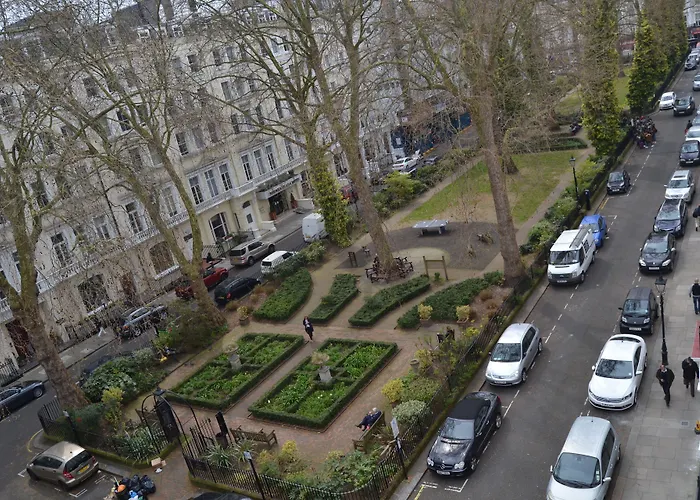 Hyde Park Court Hotel London