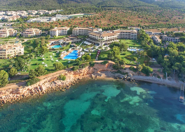The St. Regis Mardavall Mallorca Resort Palmanova