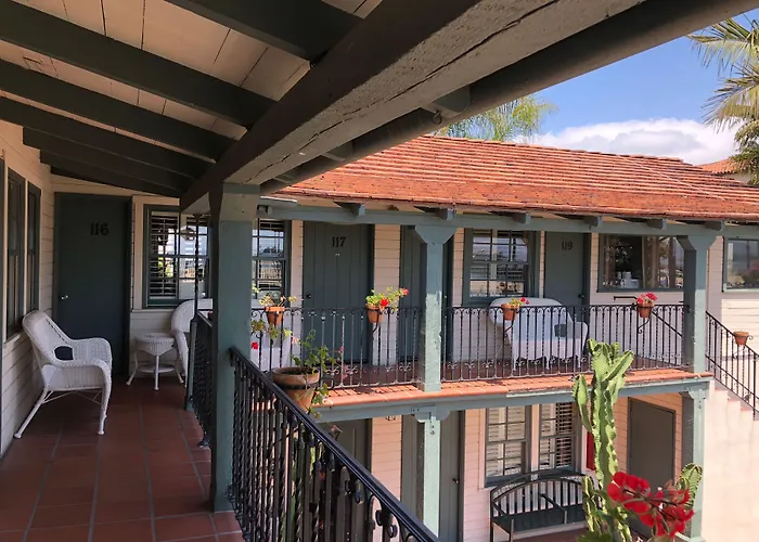 HotellAla Mar By The Sea