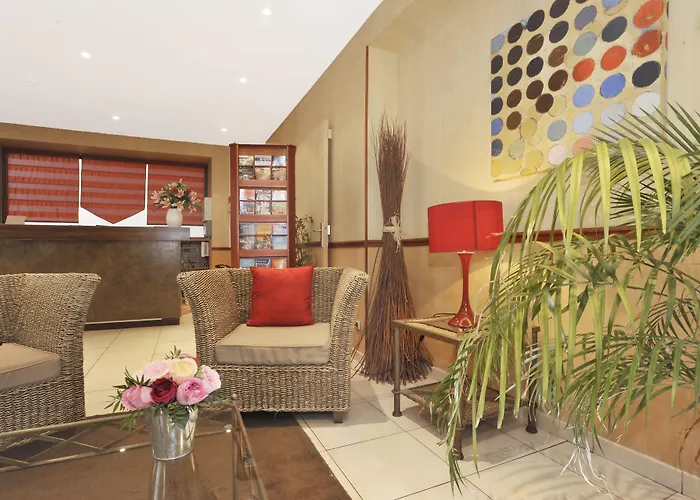 Carladez Cambronne Hotell Paris